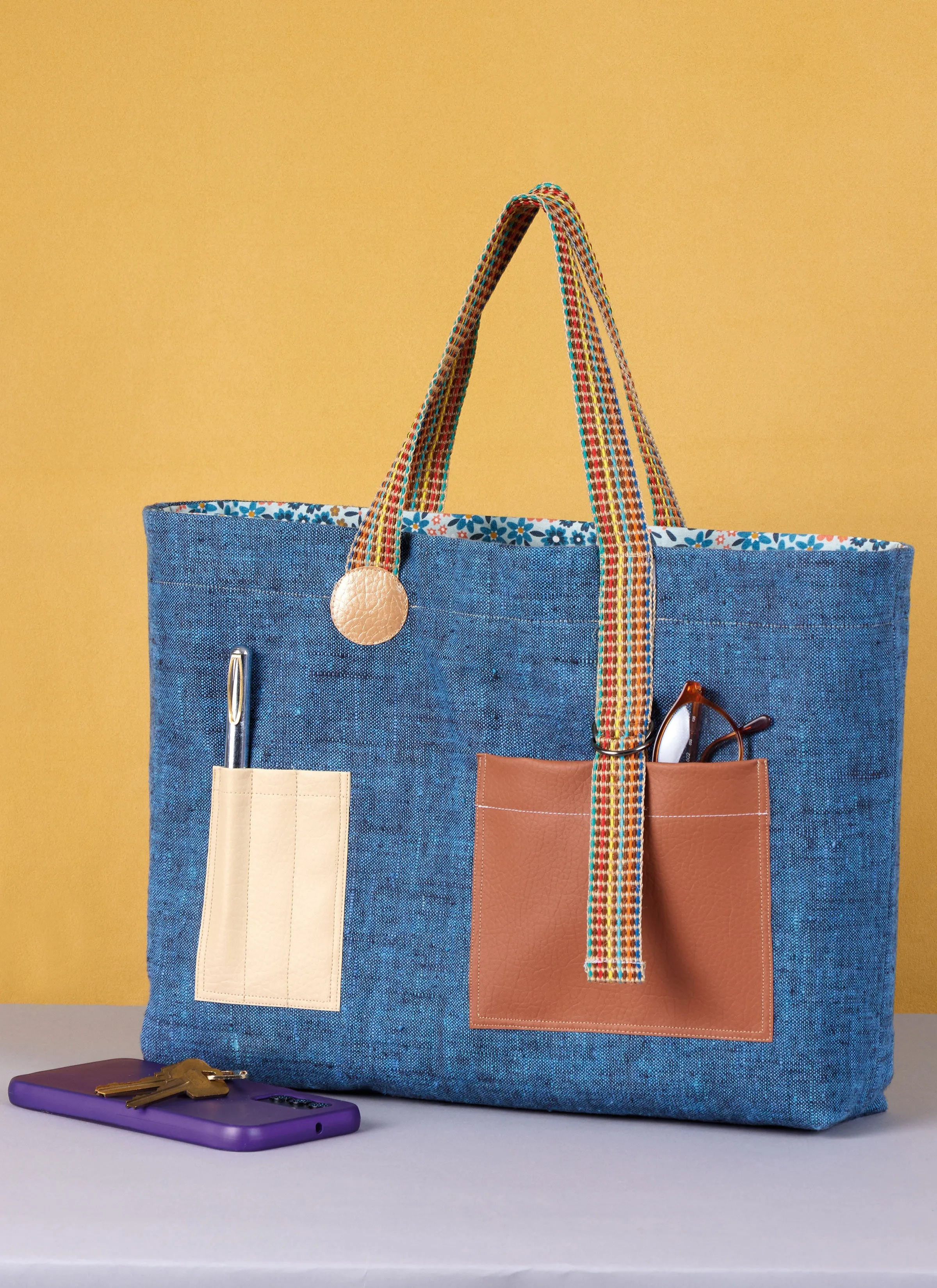 McCall's sewing pattern 8521 Tote Bags