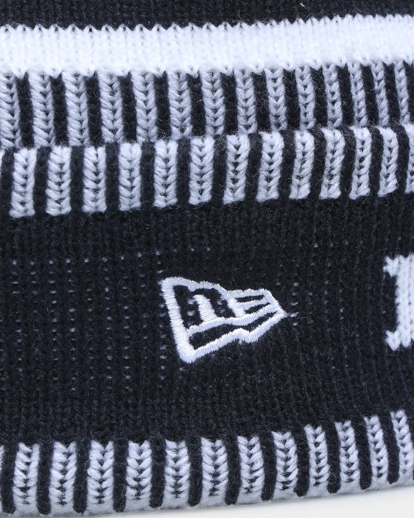 New Era Carlton Blues AFL Opening Bounce 2022 Pom Wordmark Beanie Navy