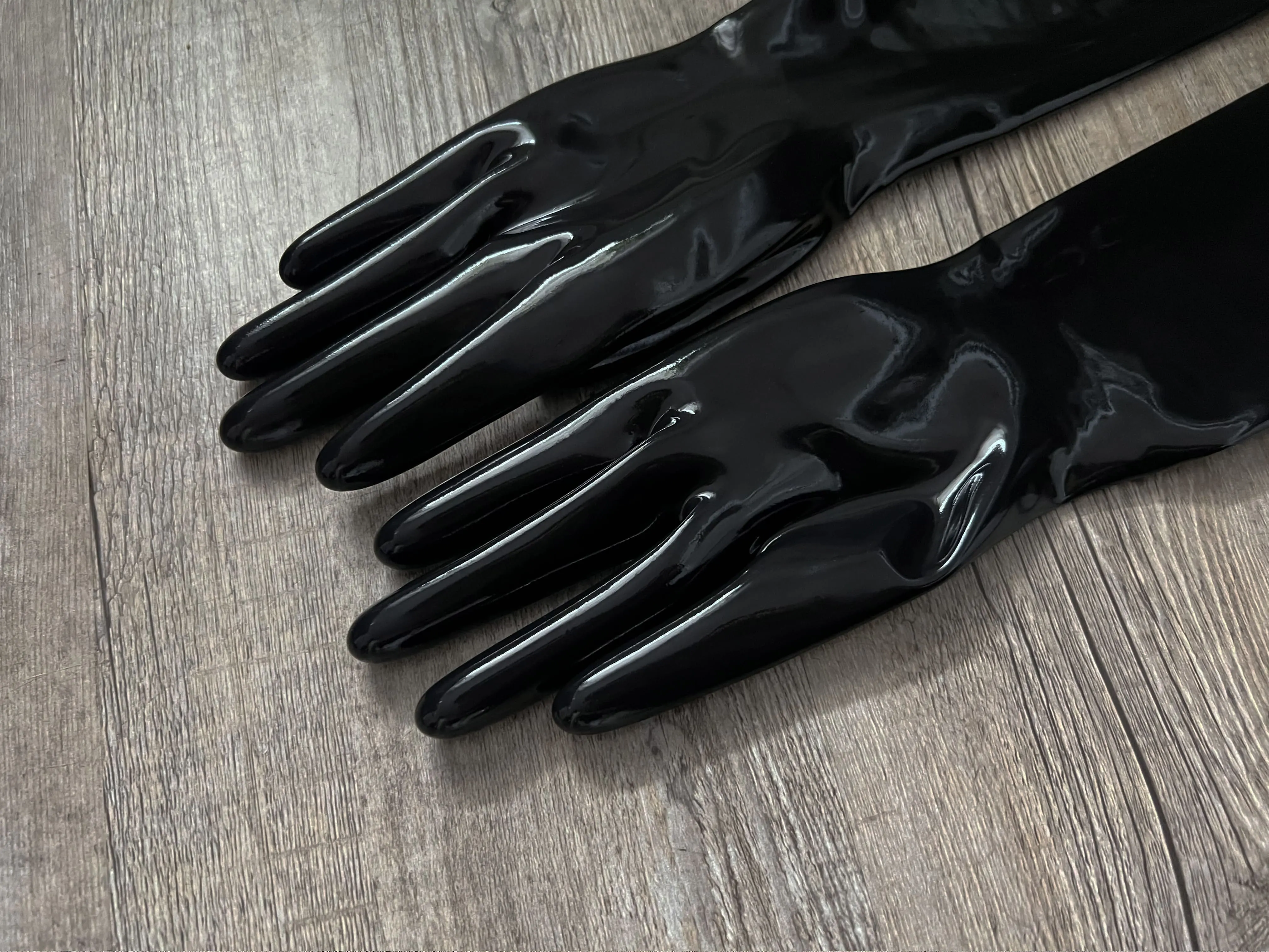 RTS - Classic Latex Gloves - Midi