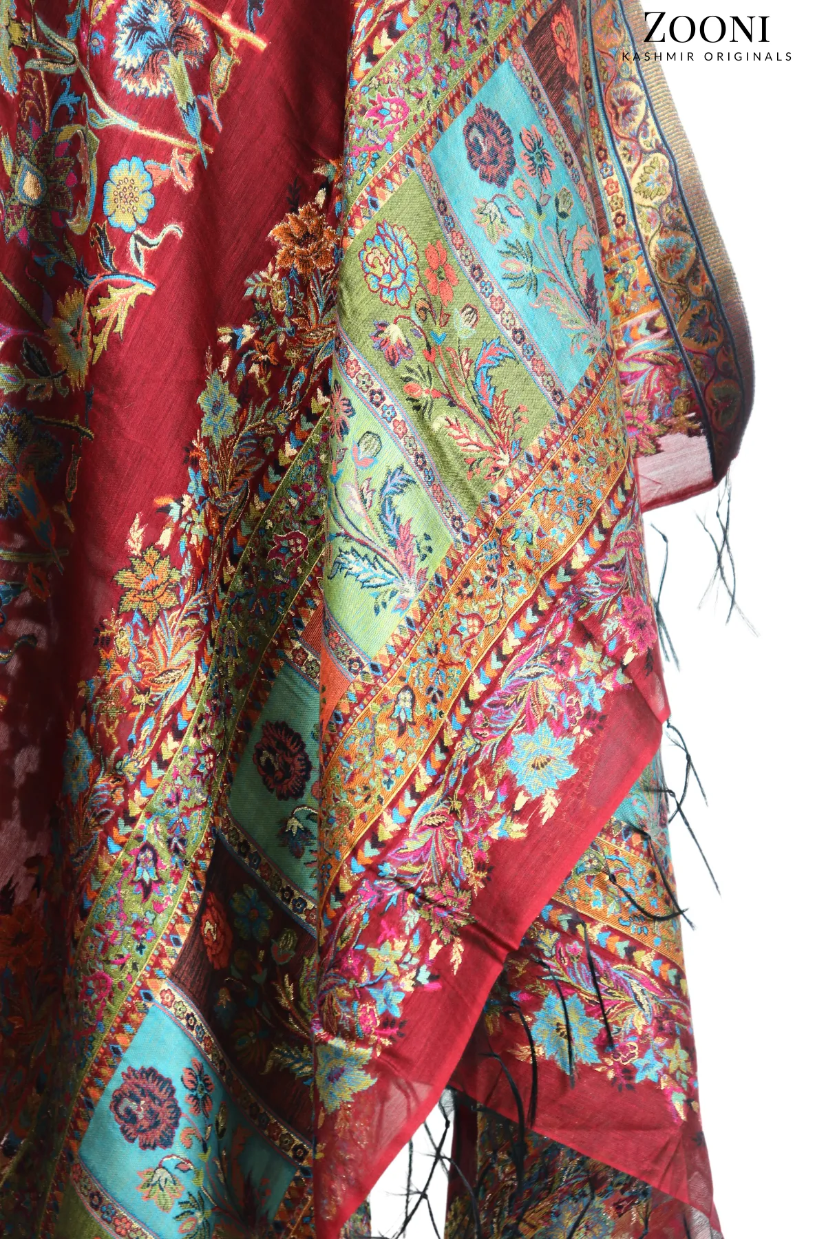 Superfine Kaani Jaamawar Silk Summer Shawl - Mexican Red